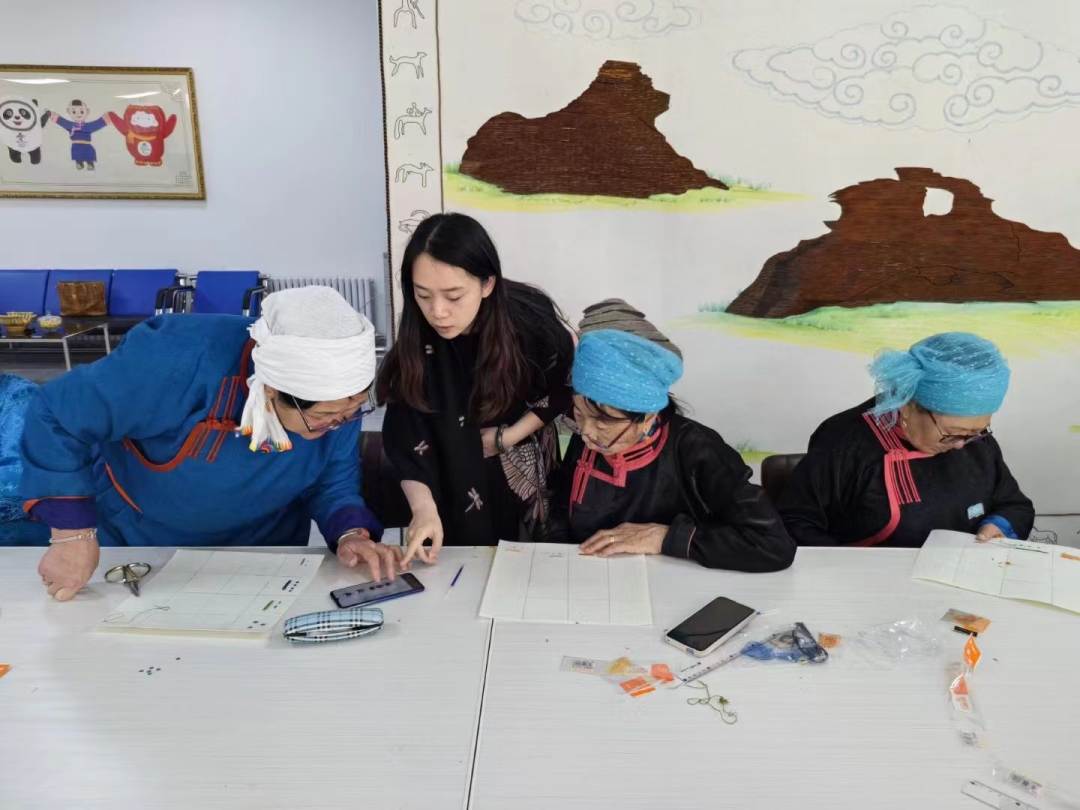 苏尼特左旗“‘羊’名天下 印迹草原”文旅系列活动——非遗+文旅产品设计创作培训开班啦！